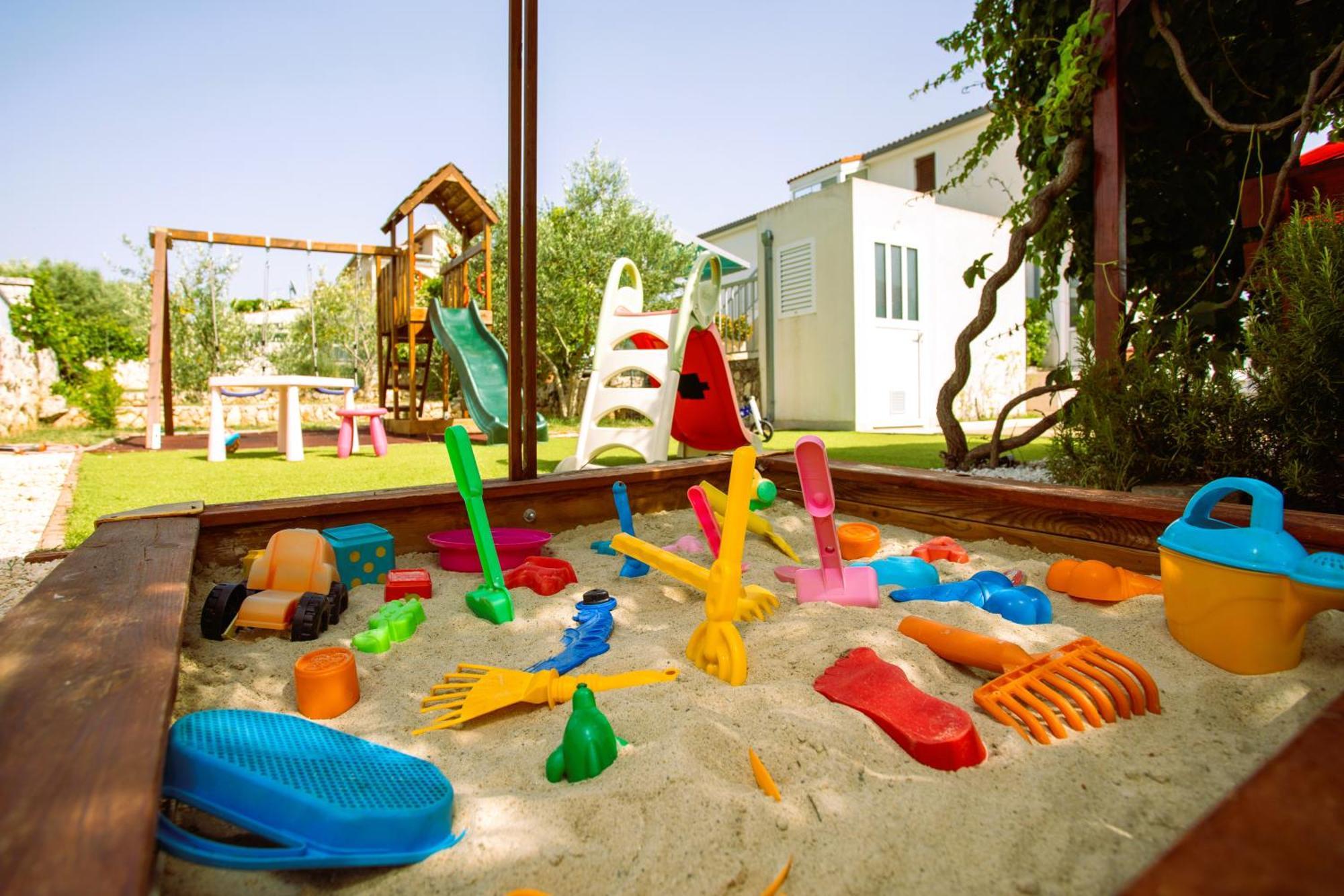 Holiday House Nena With Pool Vinisce Exterior photo